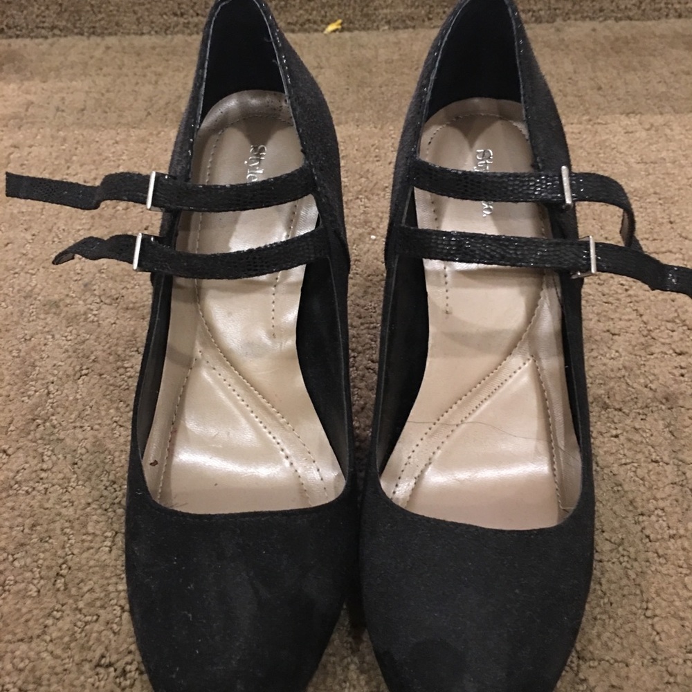 Black heels
